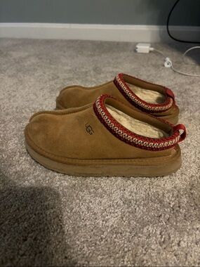 UGG Tasman - Kids size 3